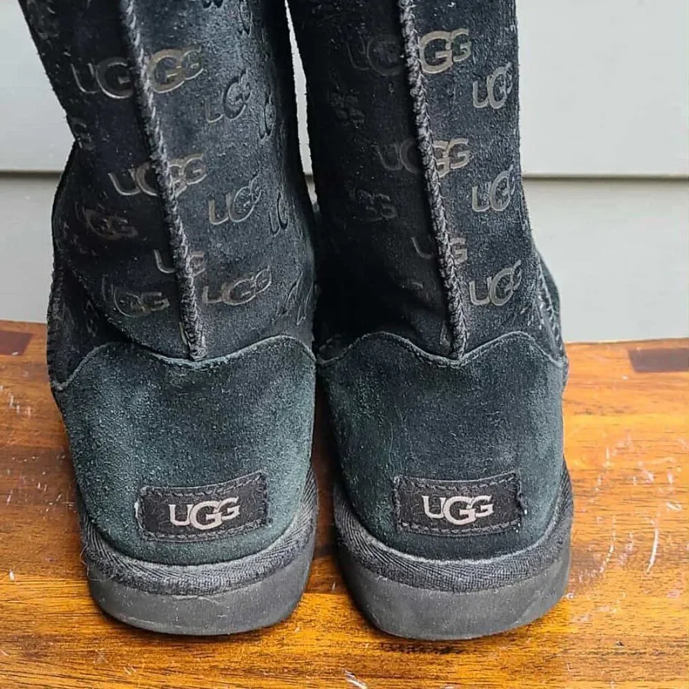 UGG Black Suede Logo Print Classic Boot size 9